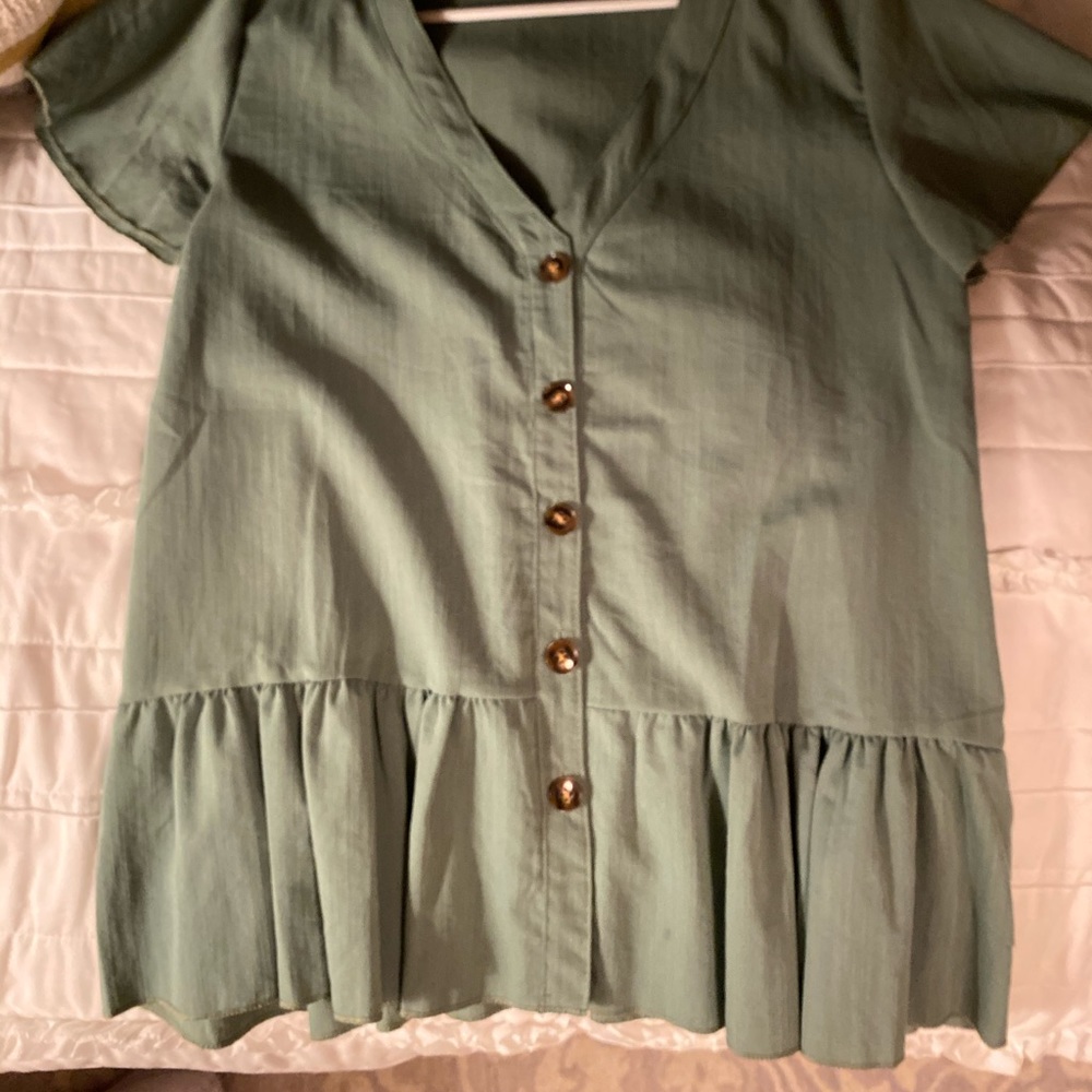 army green V neck blouse!!